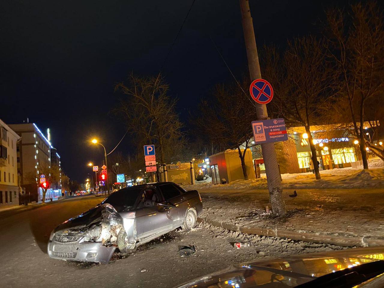 Пьяный водитель сегодня ночью на автомобиле 